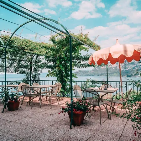 Welcome Traveller Arigoni